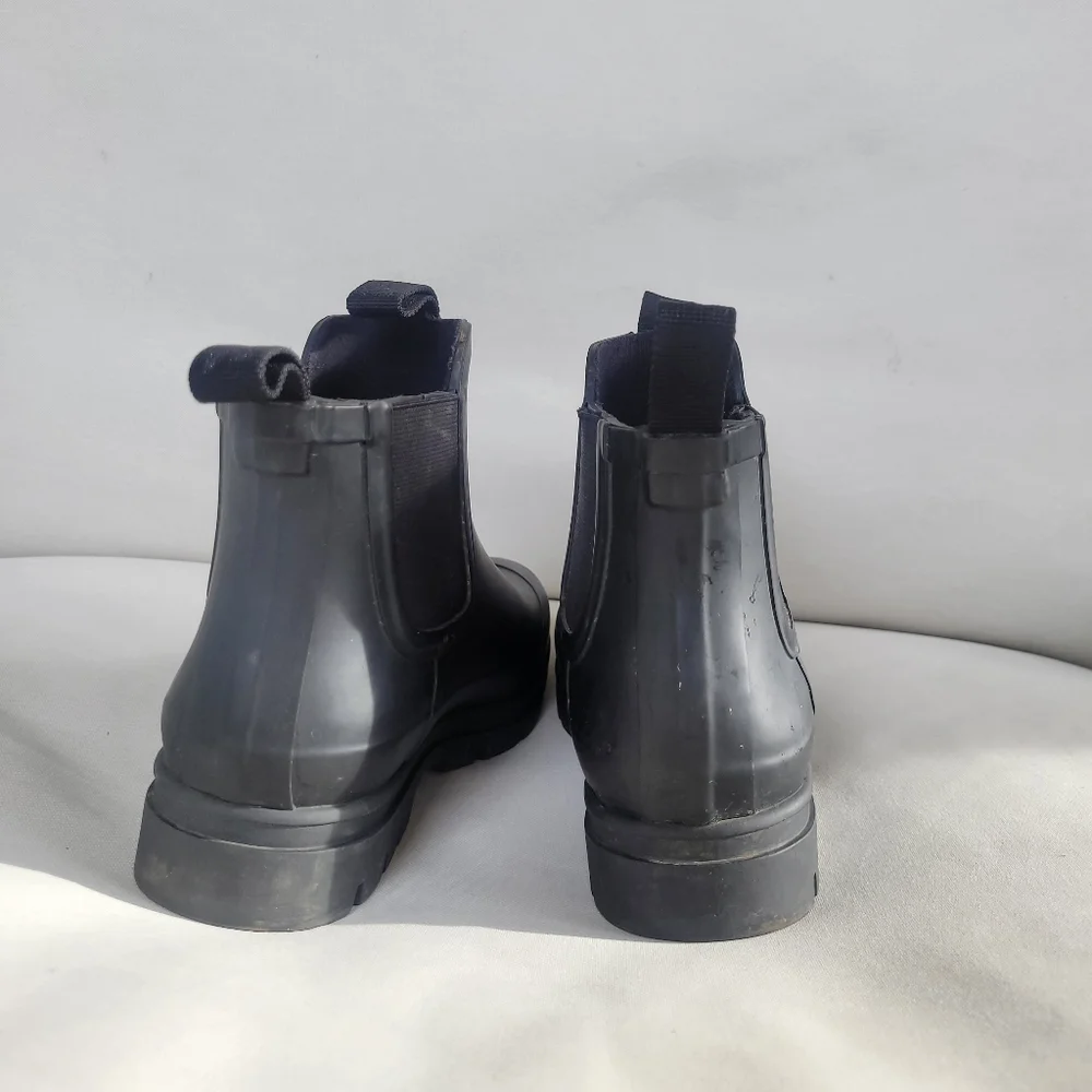 Everlane Lug Sole Rain Boots Size 8